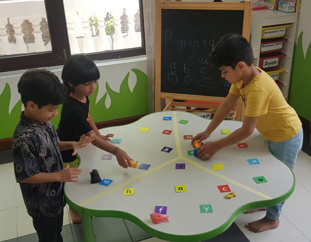 Wise Whales (4-5 Years)