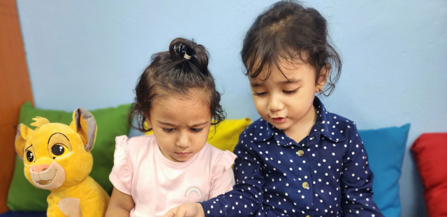 Dancing Dolphins (2-3 Years)