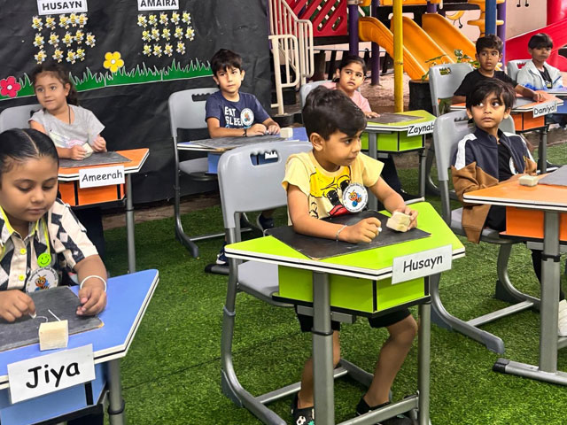 SPELLING & MATH BEE BUZZ